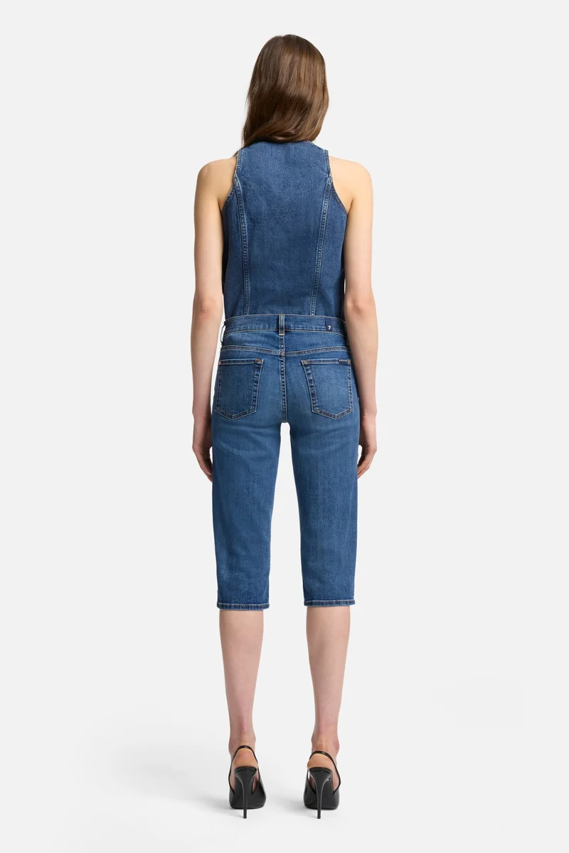 Slim Illusion Capri in Soho Light