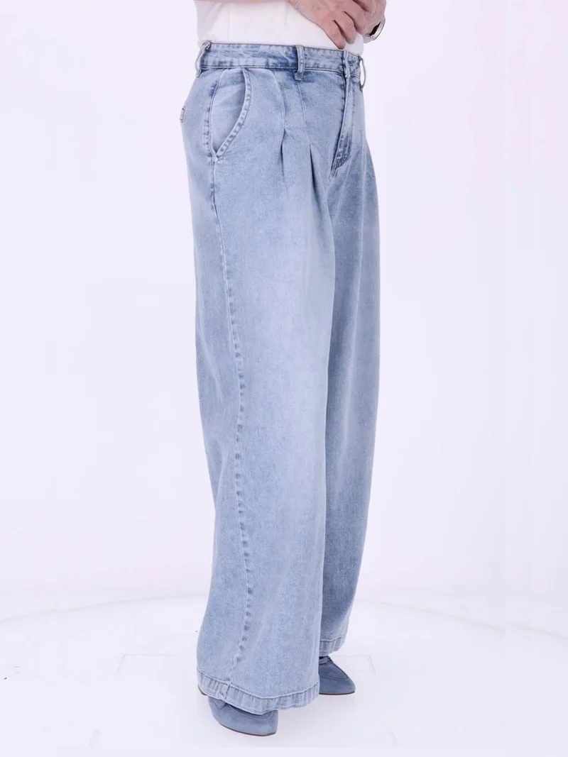 Damen Wide-Leg-Jeans mit Faltendetails – lässig & modern