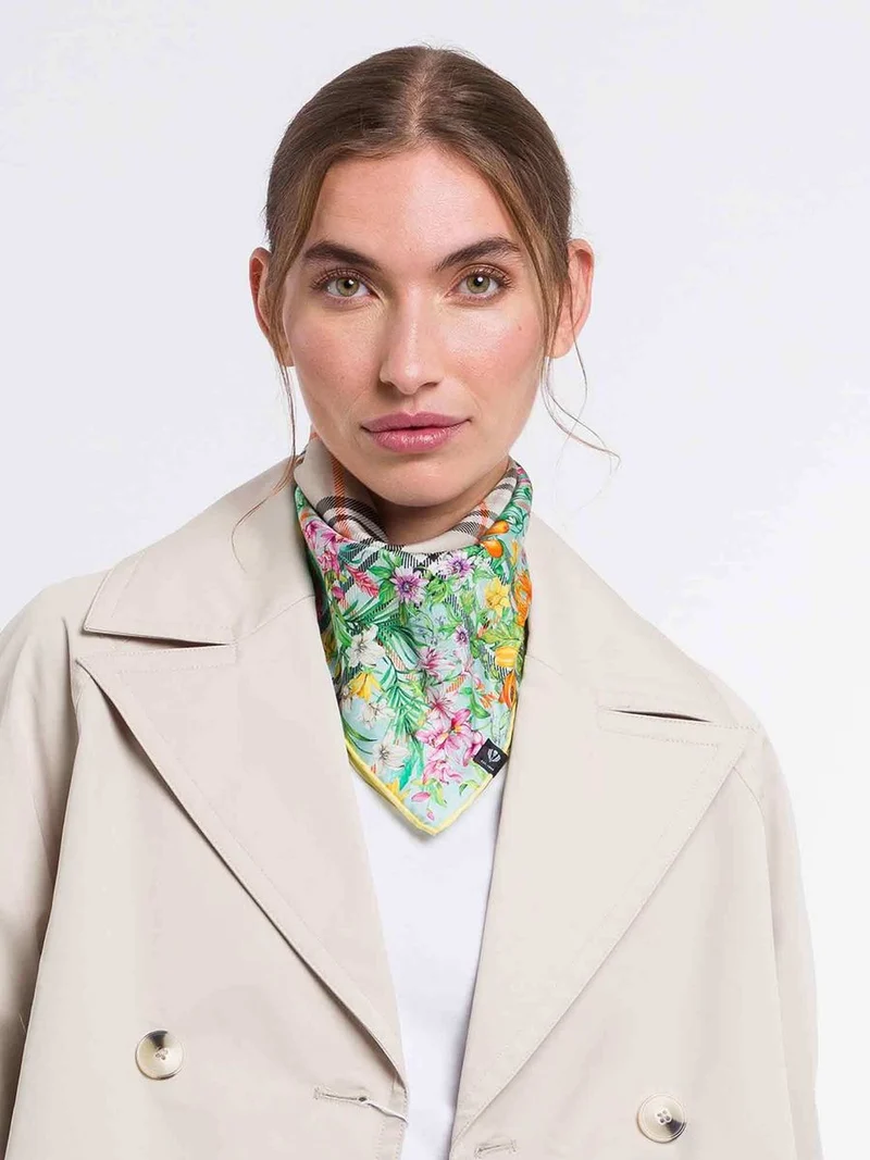 Nicki Seide Bandana