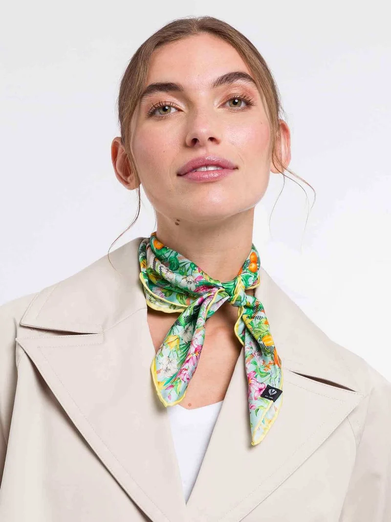 Nicki Seide Bandana