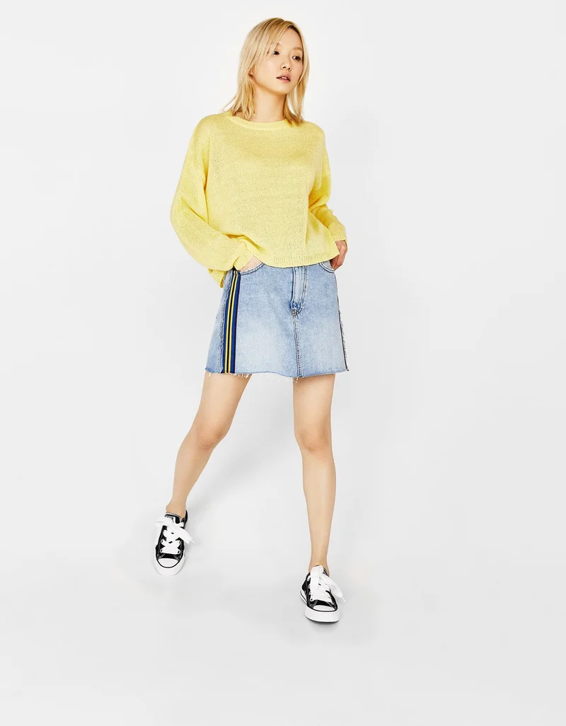 Loose-fit round neck sweater