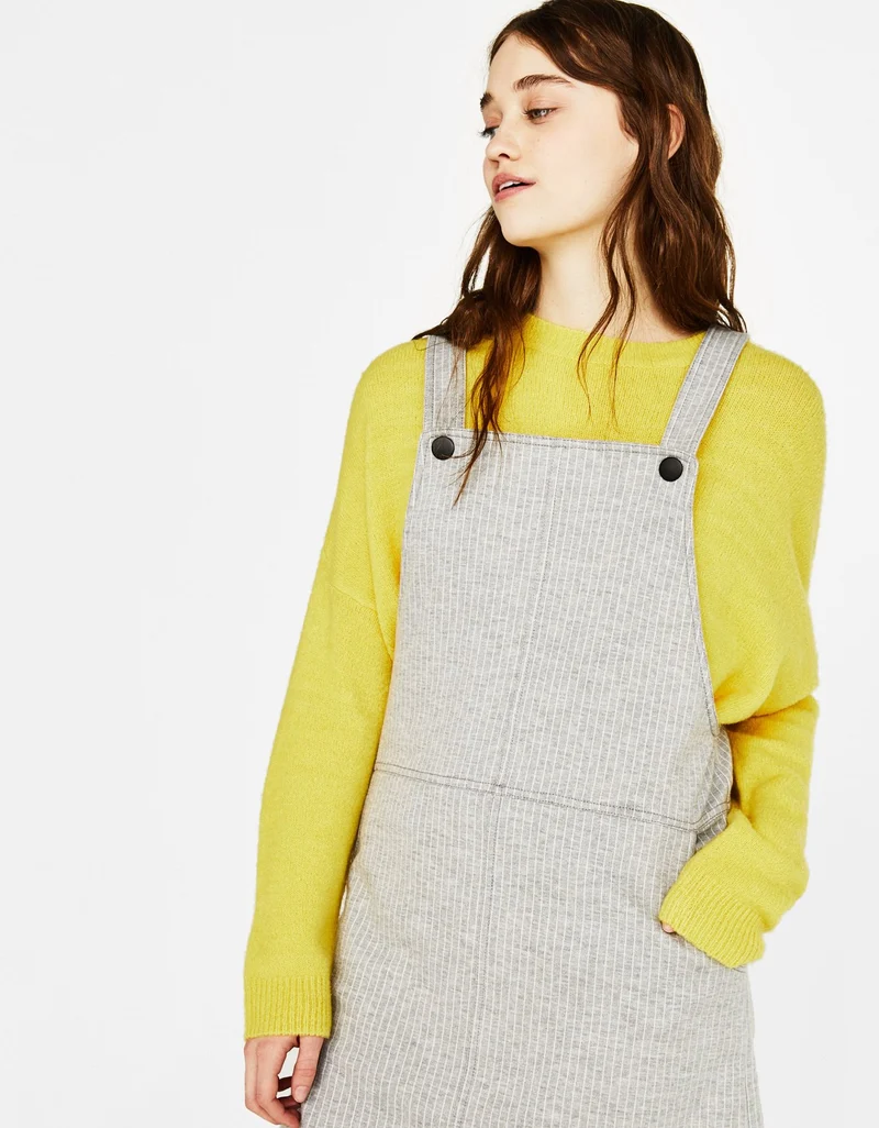 Short dungarees with pockets