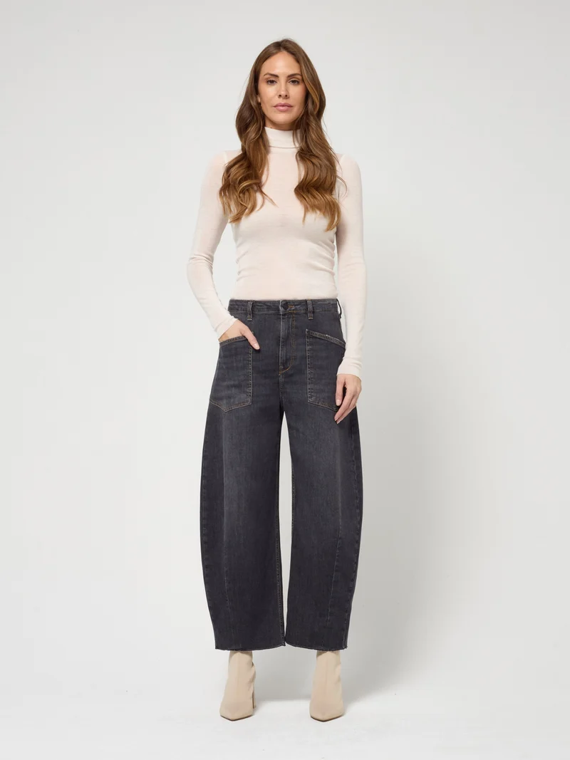 94ODINA, detached black wash