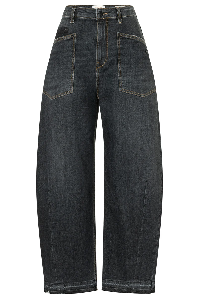 94ODINA, detached black wash
