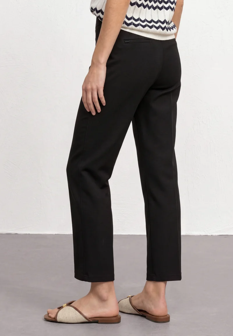 Street One - High Waist Straight Leg Hose im Casual Fit - Farbe: Black