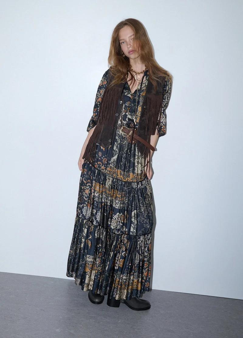Long skirt with ruffles