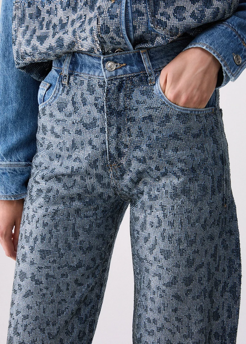 Straight-leg jeans with animal print