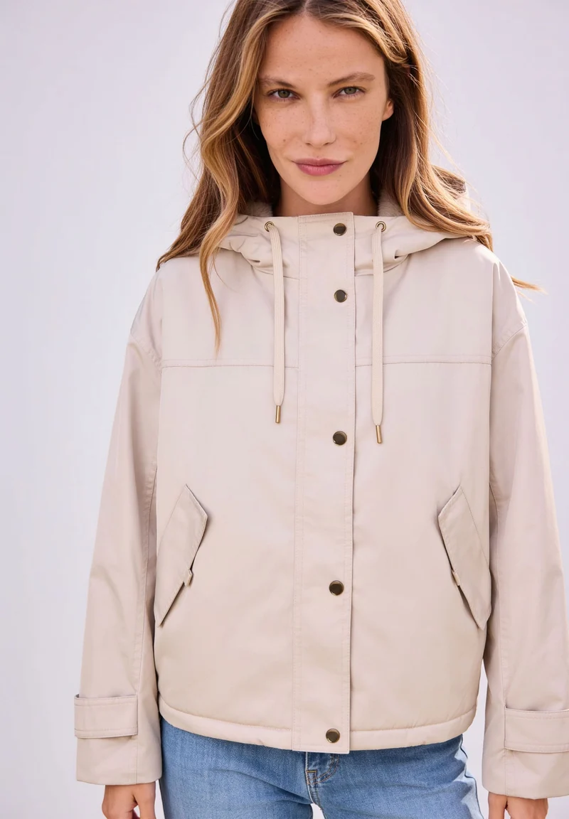 Padded Jacket w Hood, powder cream