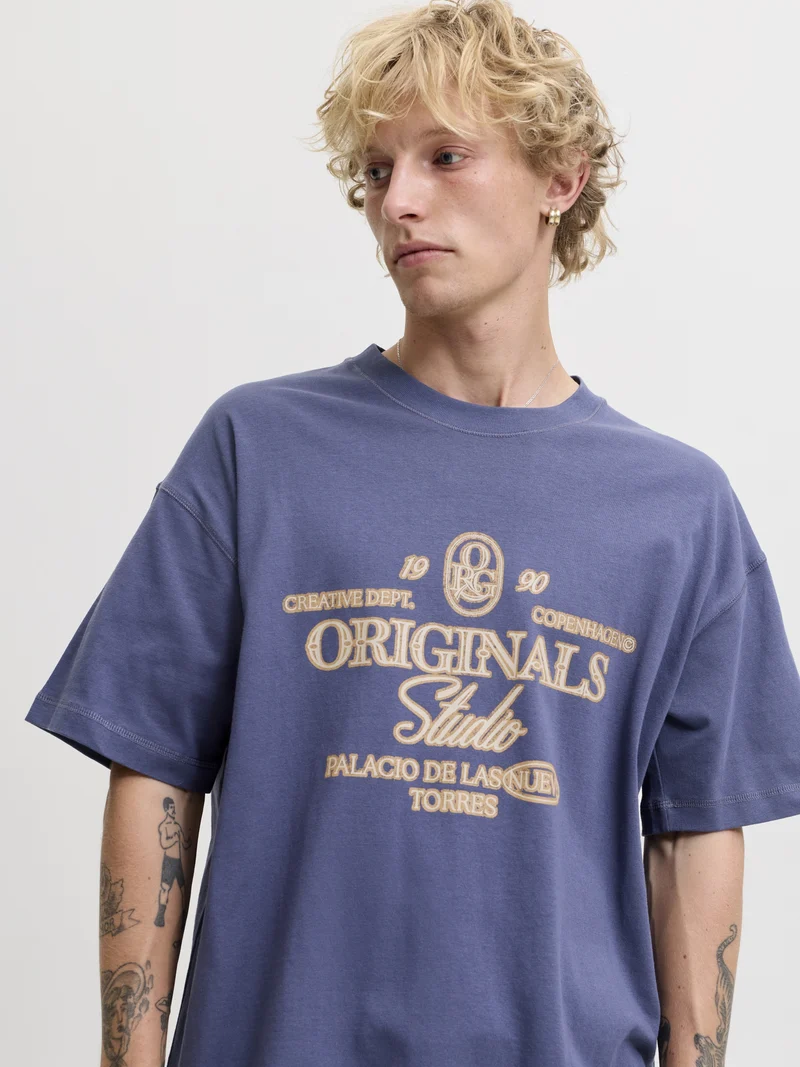 JORCHAMBERI TYPO TEE SS CN, Crown Blue