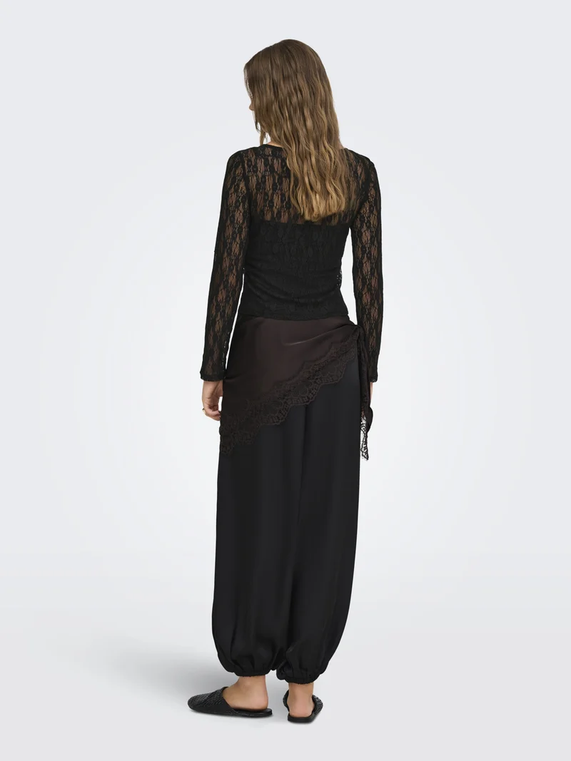 ONLNIKITA L/S BOATNECK LACE TOP BOX, Black