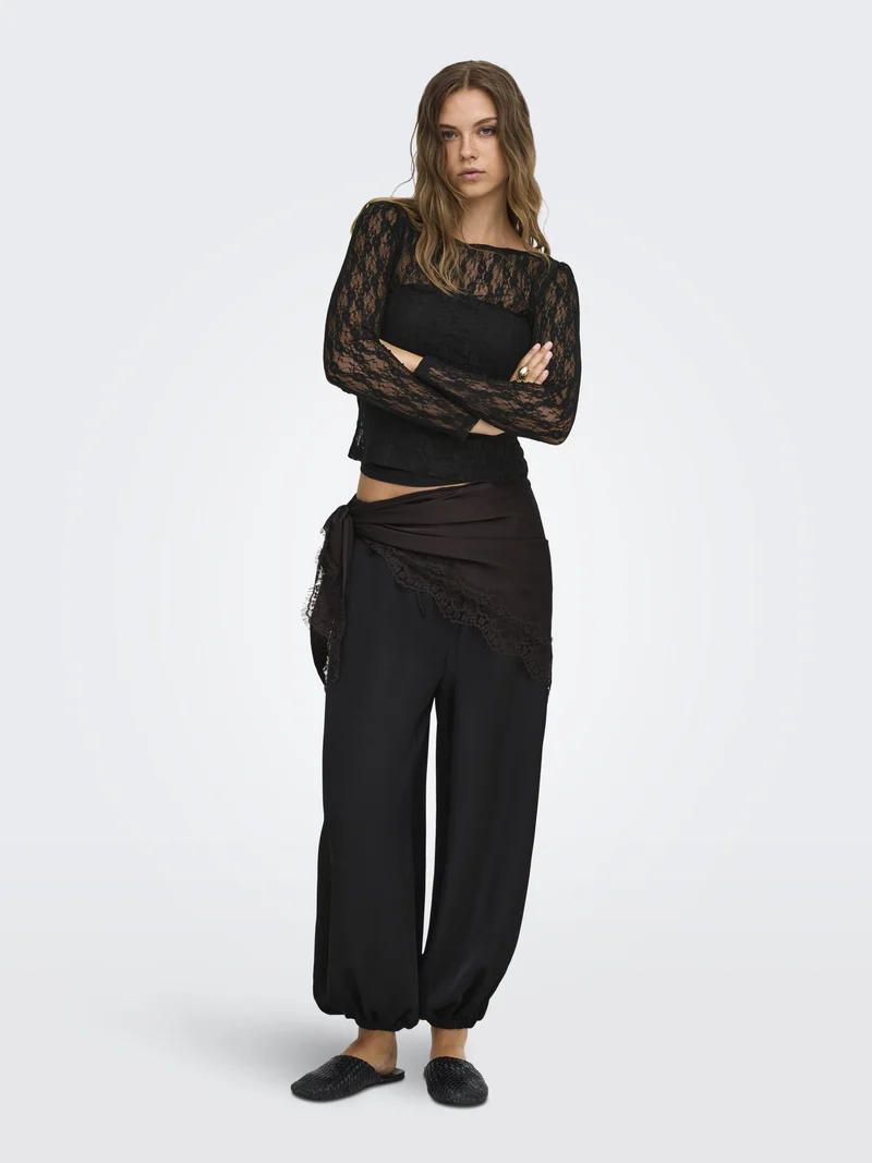 ONLNIKITA L/S BOATNECK LACE TOP BOX, Black