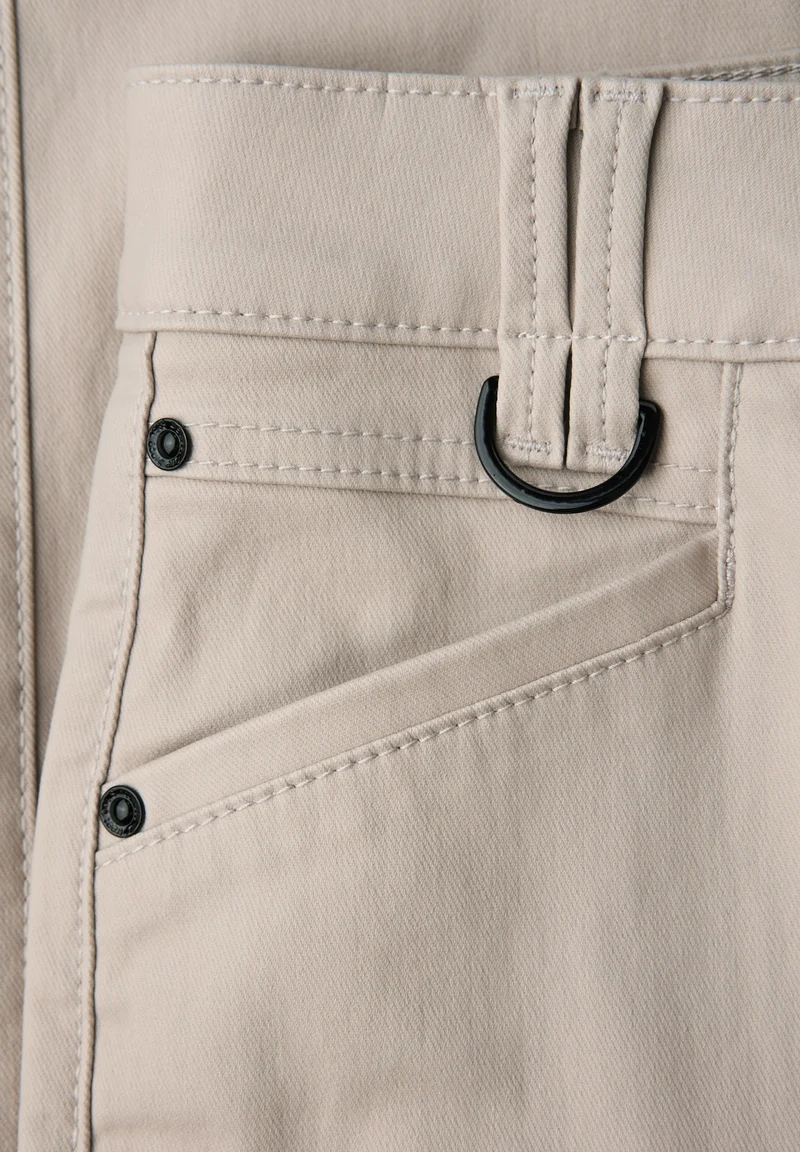 Style QR York Coating, dark moonstone sand