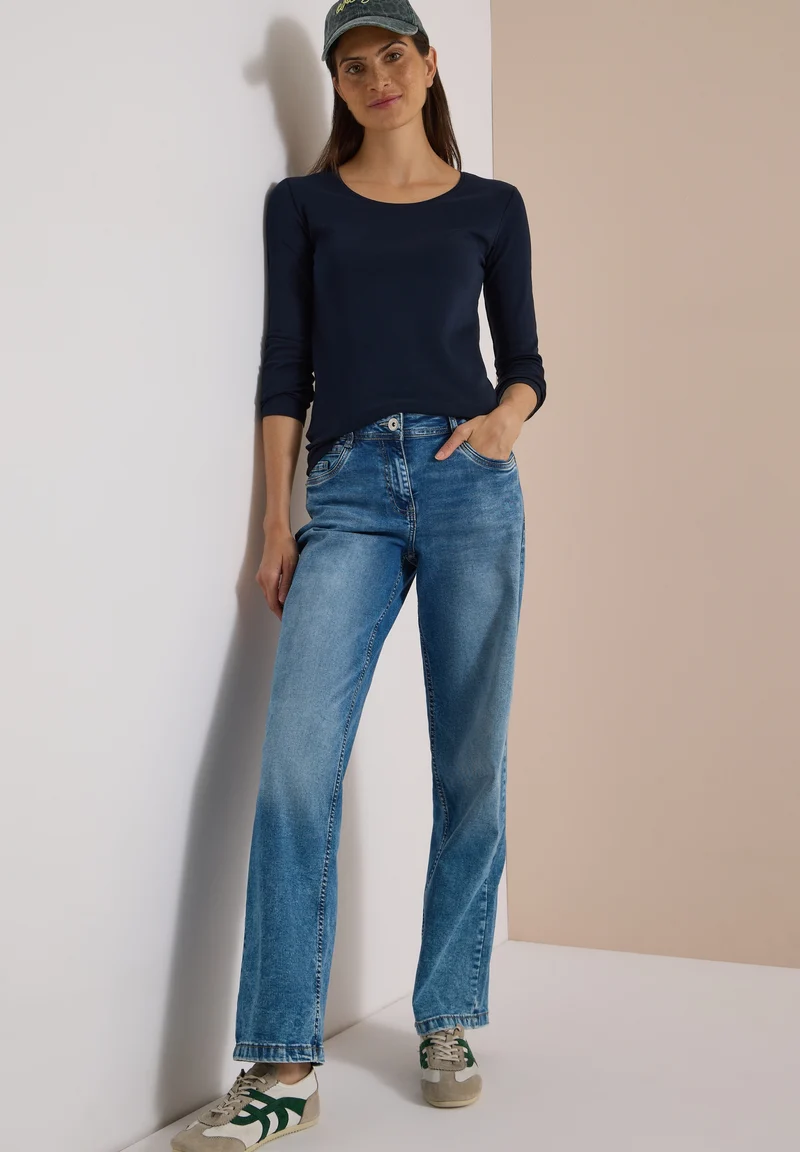 Style NOS Pia, universal blue