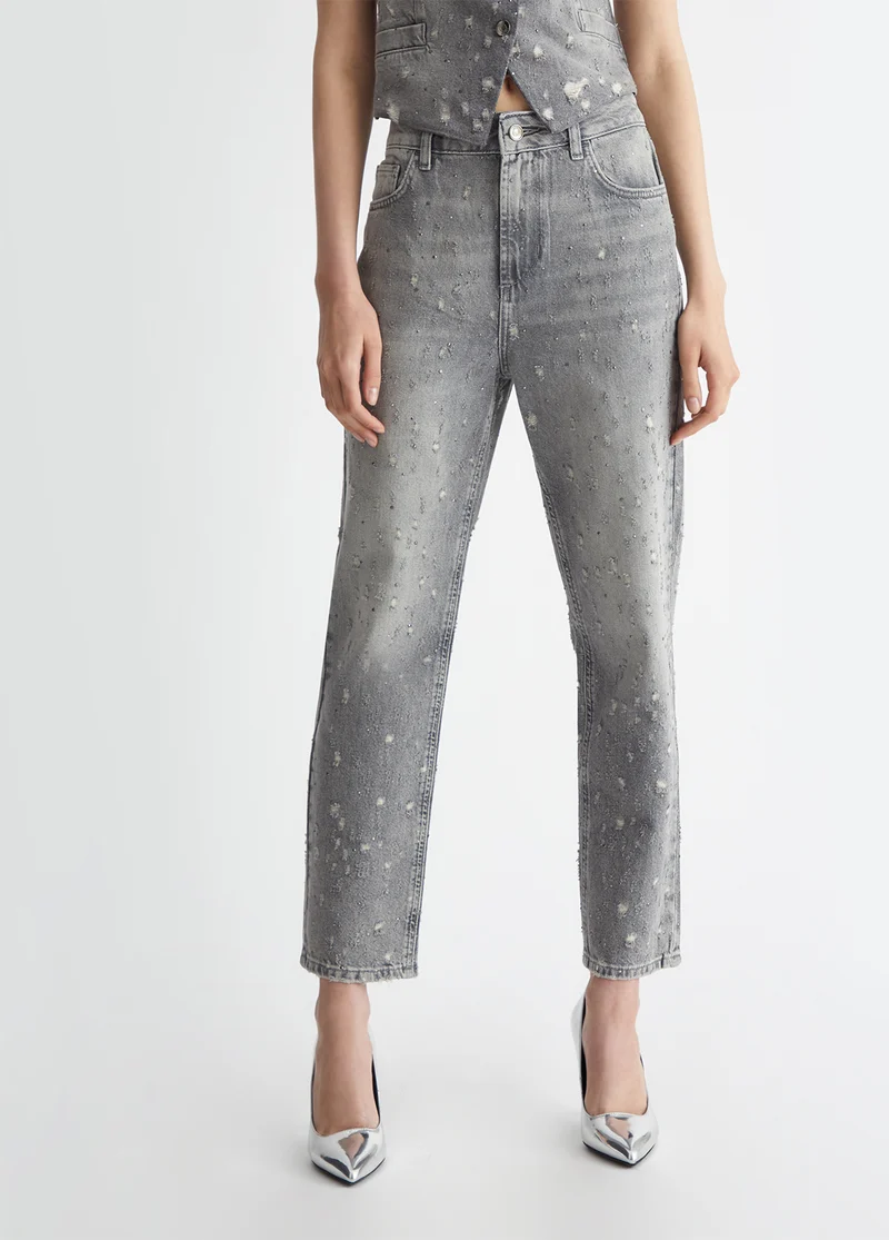 Straight-leg jeans with rhinestones