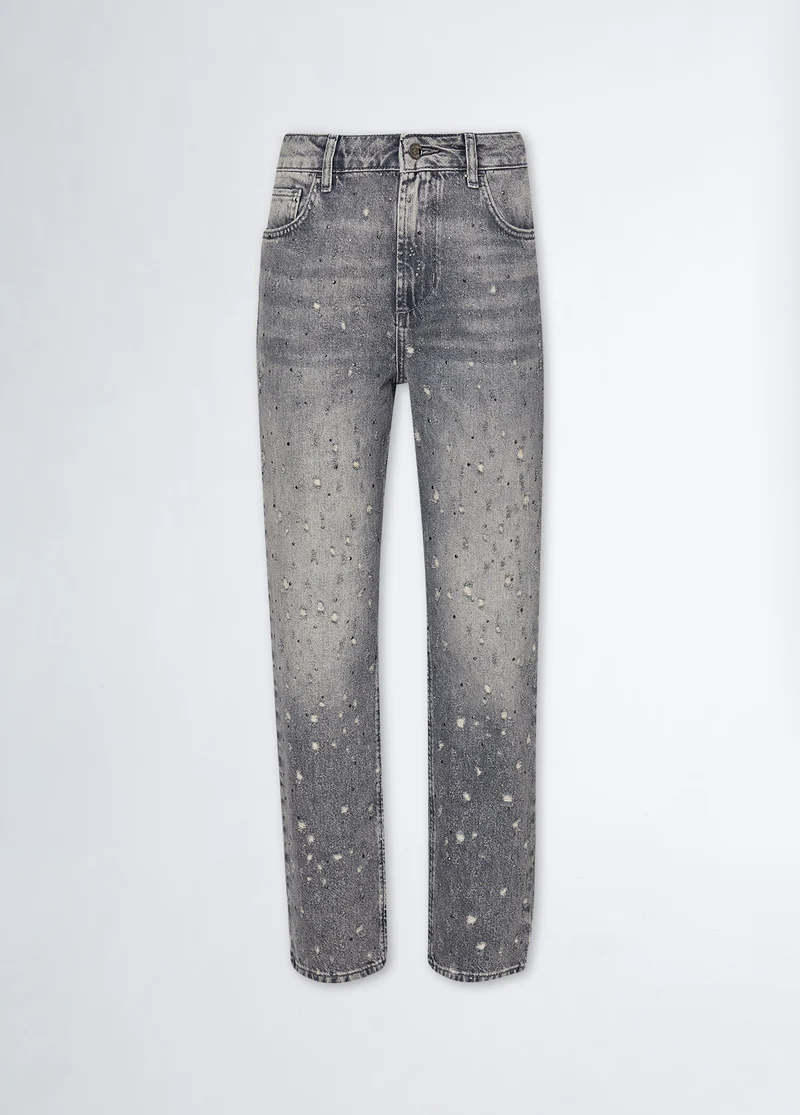 Straight-leg jeans with rhinestones