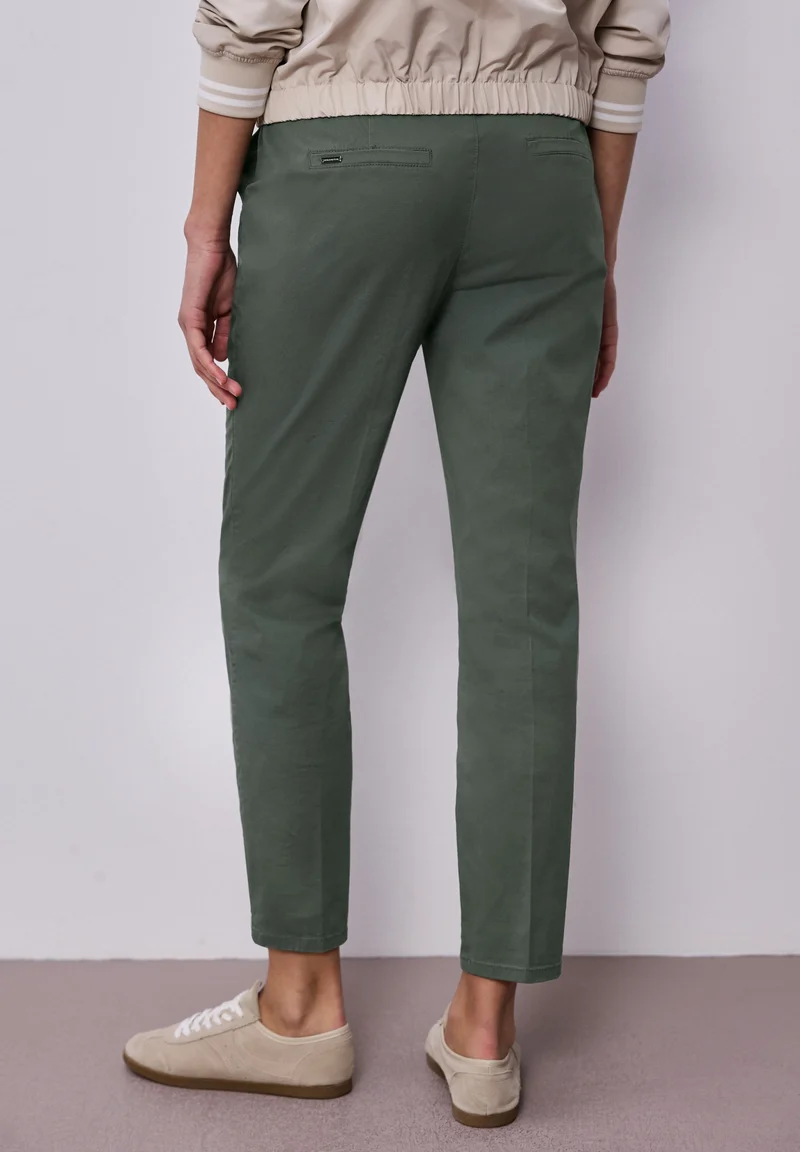 QR Chino peach Twill Co/Ea, cilantro green