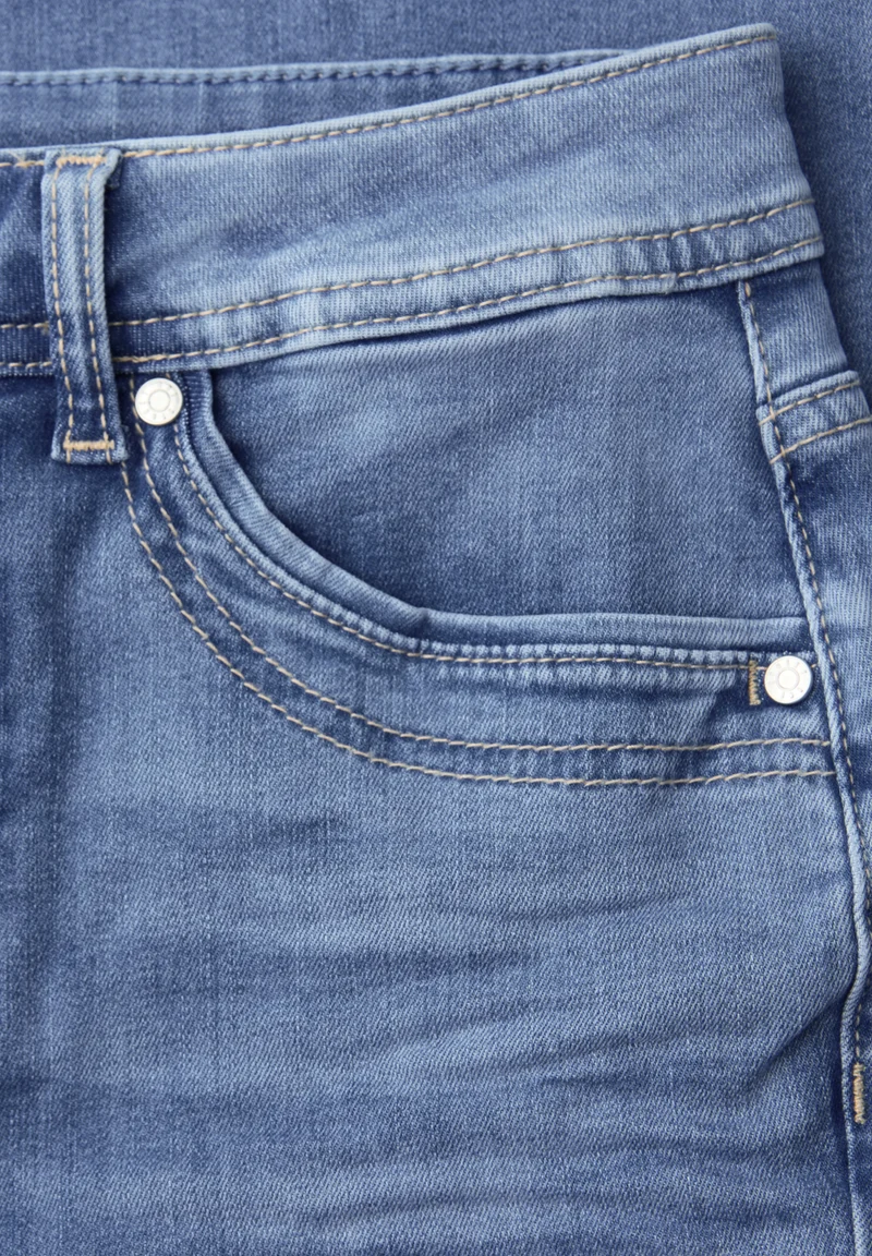 QR Style Blaire Bootcut,hw,lig, Light Blue Wash