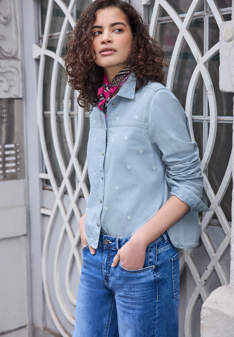 Studio Style Blouse,light blue, Light Blue laser washed