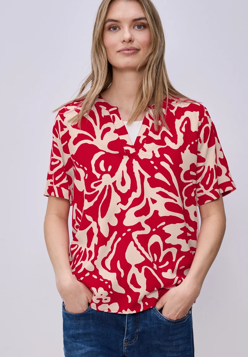 LTD QR Splitneck blouse w turn, salsa red