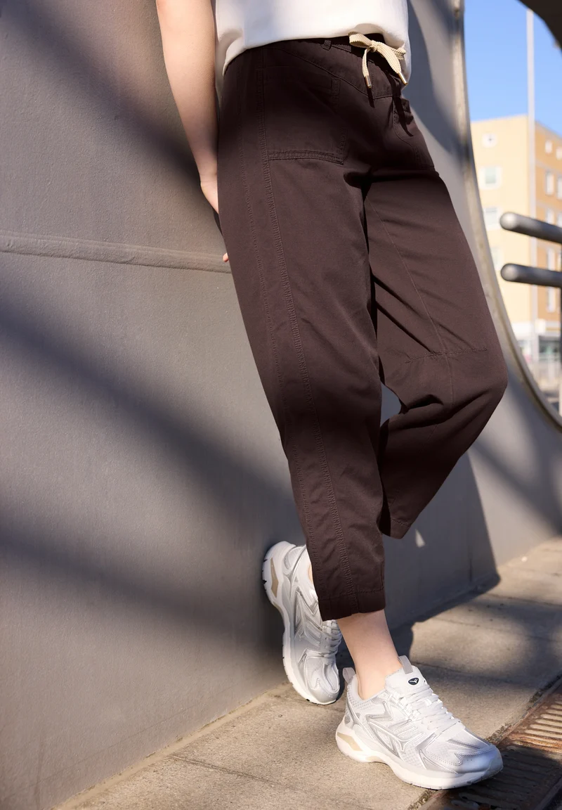 Studio_Barrel MW washed cotton, mahogany brown