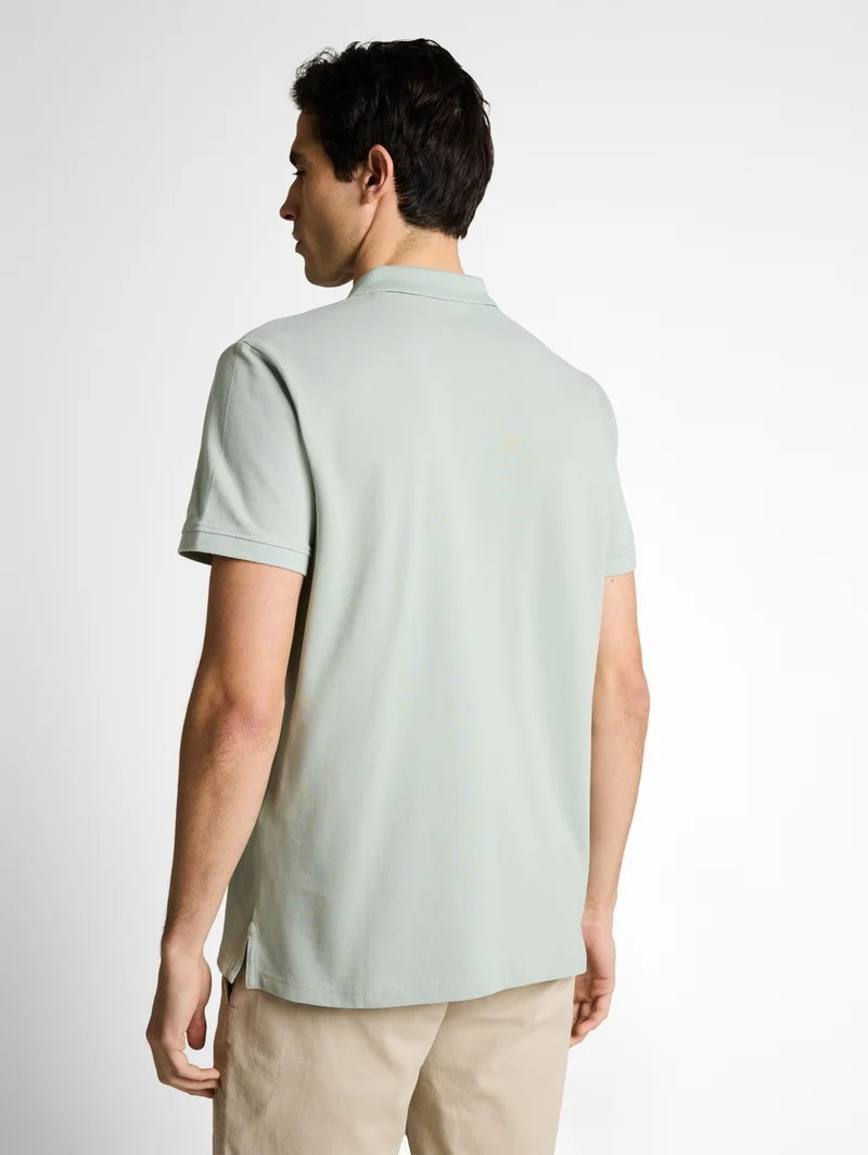 basic polo with contrast, soft greyish green