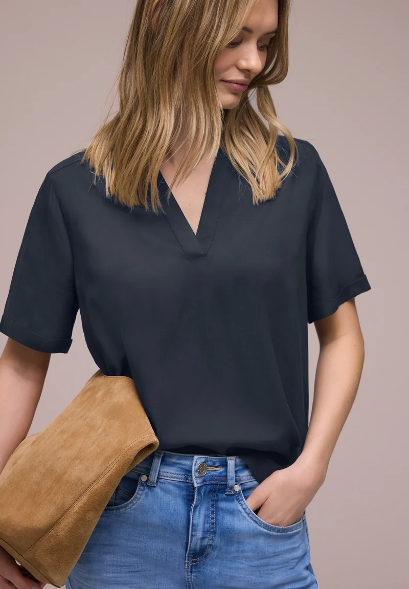 QR Splitneck blouse w turn-up, shadowed navy