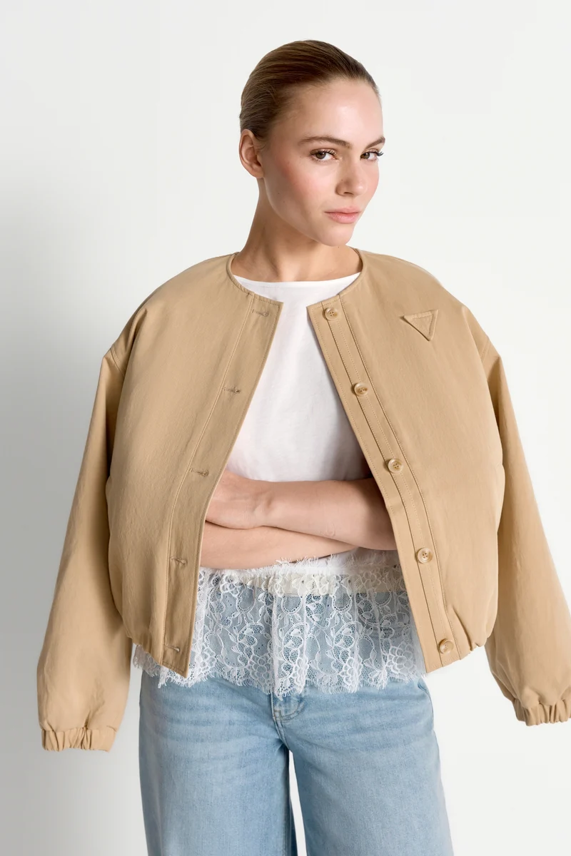 Balloon T-Shirt with Peplum, white