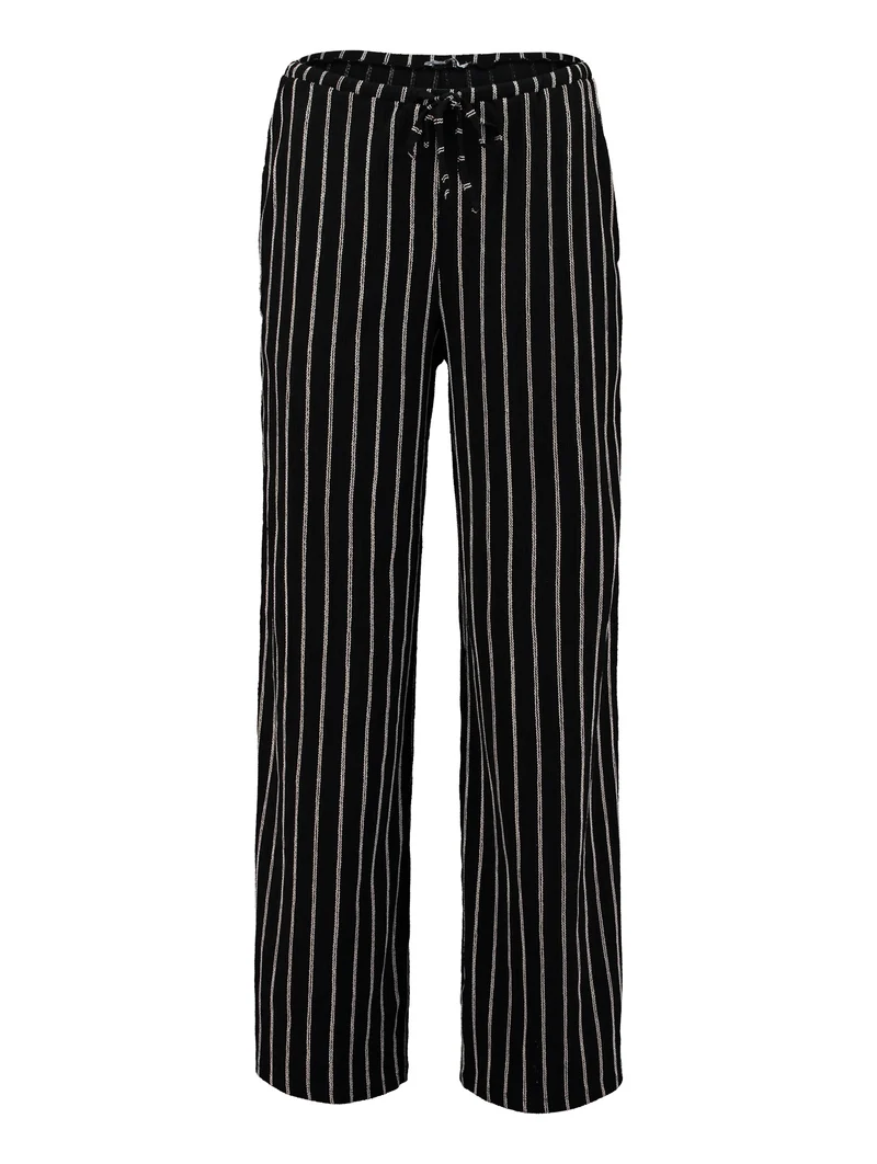 LG P TR Gr44eta, black stripe