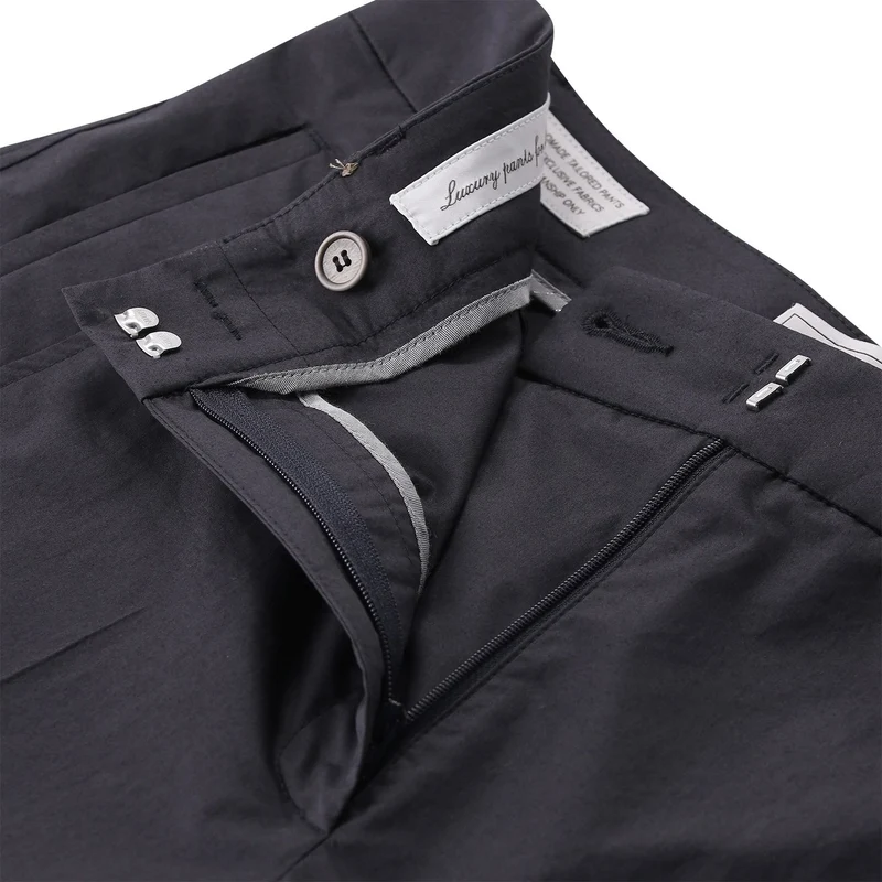Weite Stoffhose
