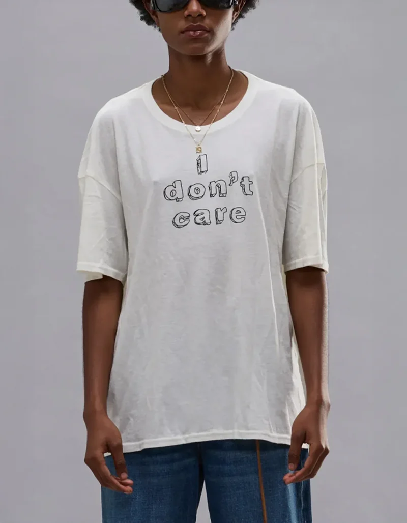 Bedrucktes T-Shirt I don't care Relaxed mit Kaschmir-Anteil