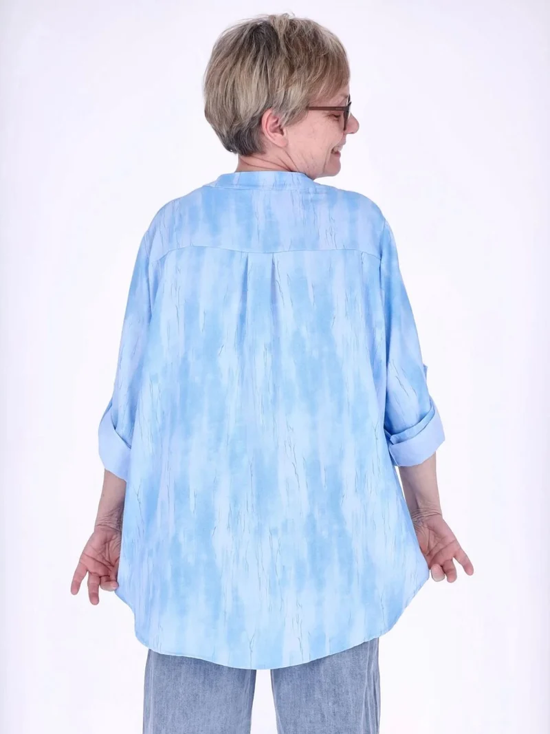 Blaues Damen Blusenshirt mit Allover-Print, Krempelarm & Knopfleiste