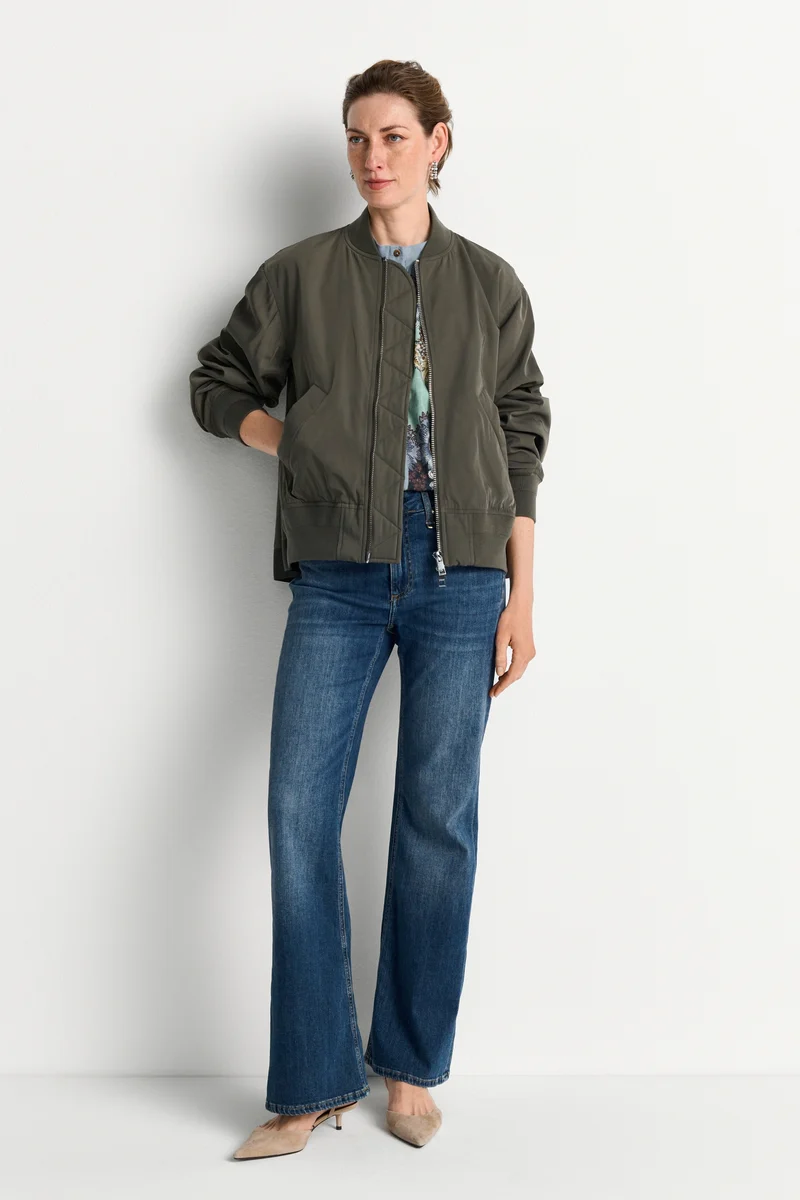 A-Shape Bomber Jacket, olive