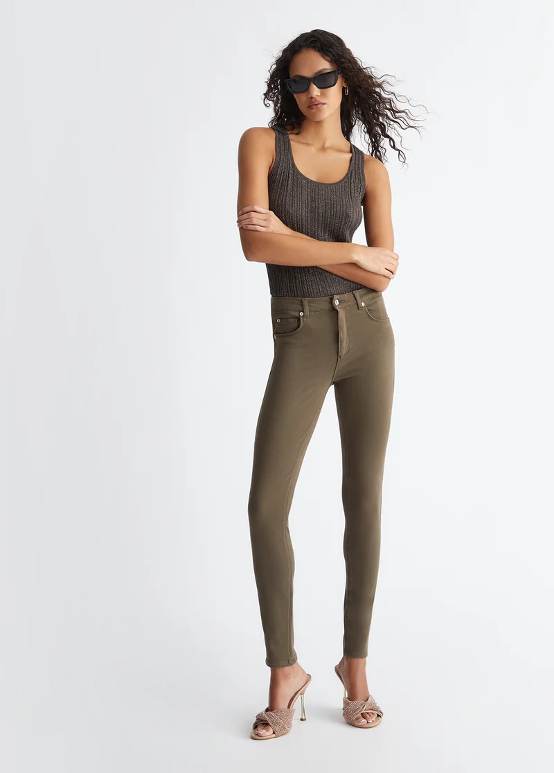 Bottom Up Jeans