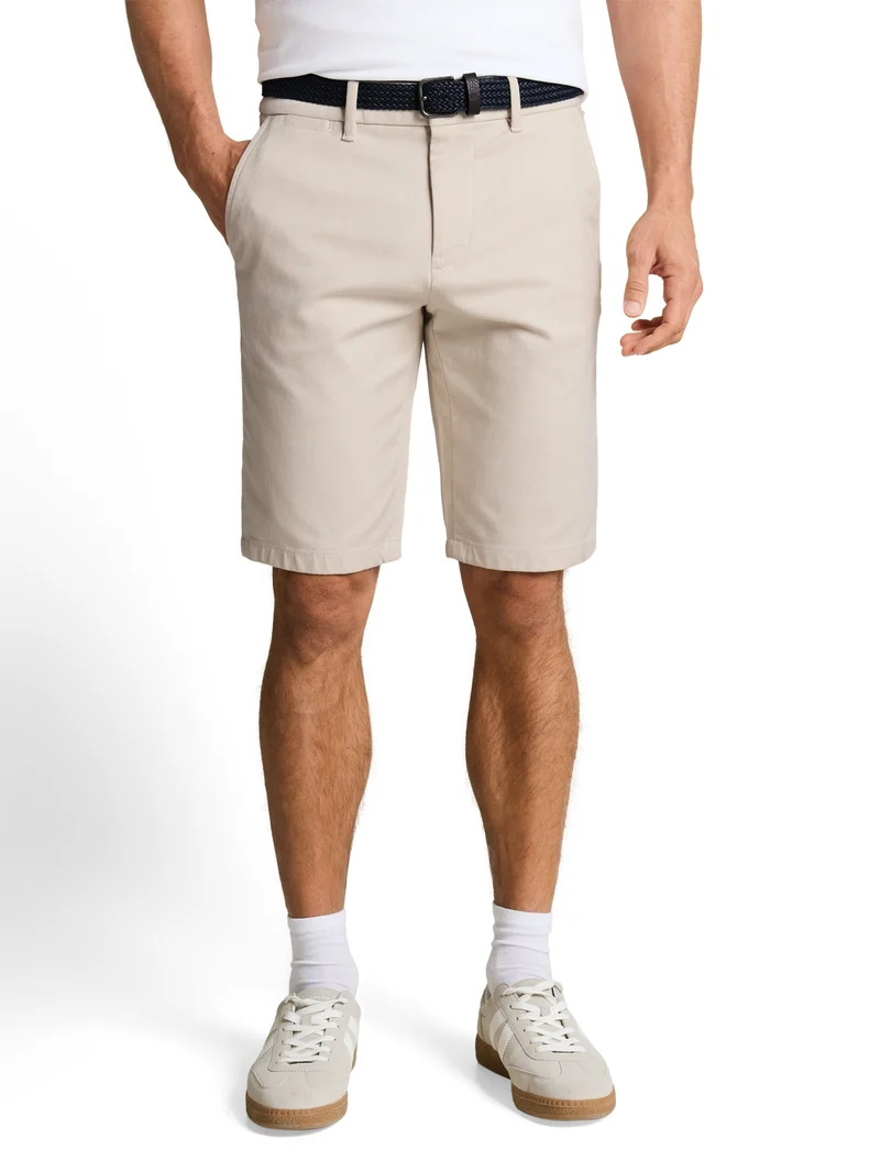 traveler slim chino shorts, beige zig zag structure