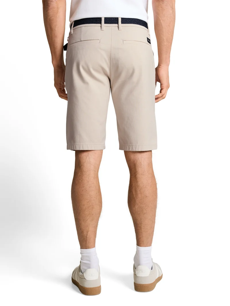 traveler slim chino shorts, beige zig zag structure