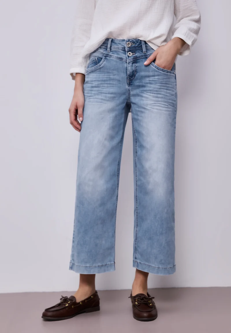 QR Style Emee Wide Leg,hw,ligh, light blue wash