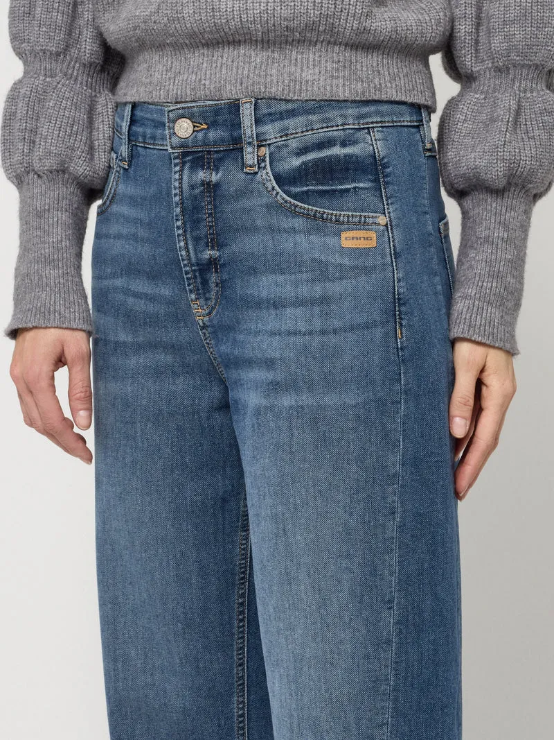 94BLAKE, vivid midblue