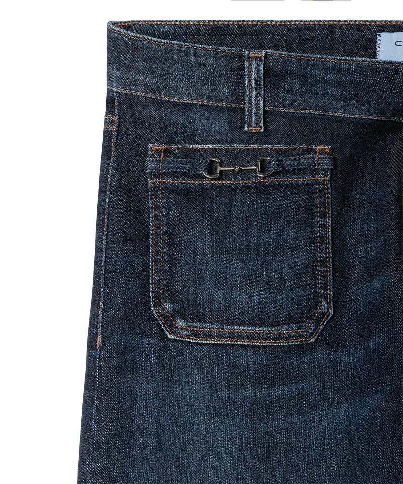 Ada patched pocket,