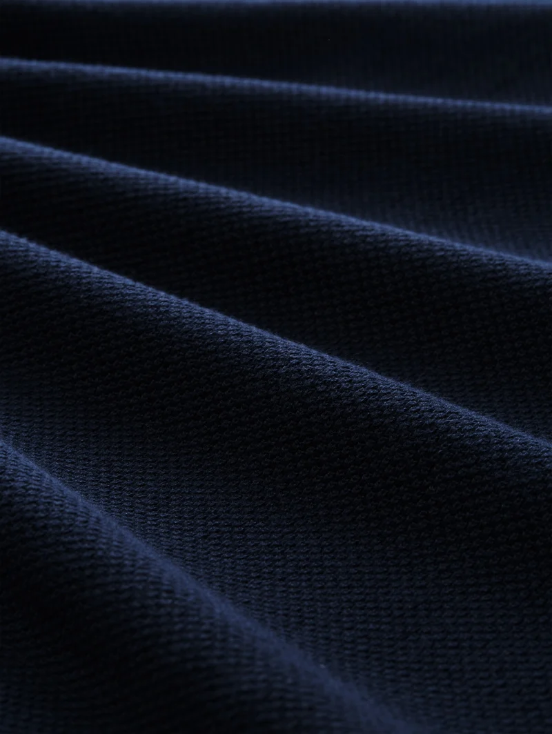 basic structred crew neck knit, sky captain blue