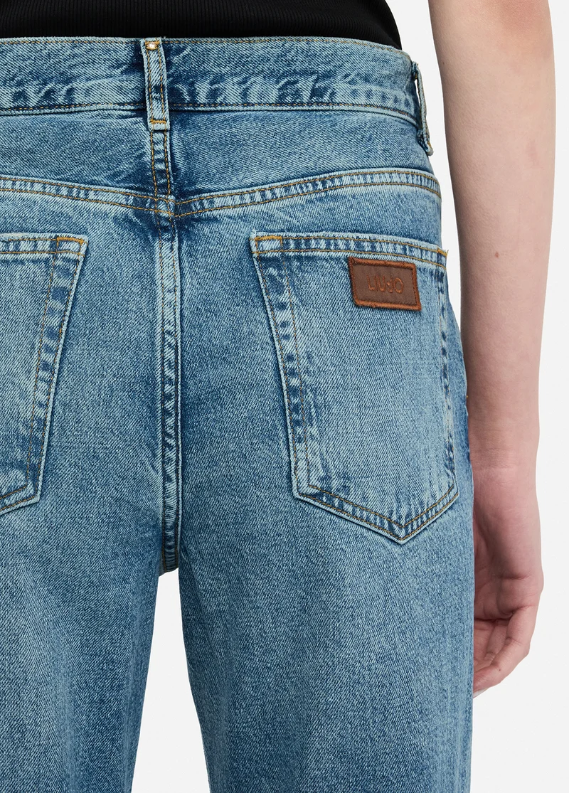 Jeans with animal-print turn-ups