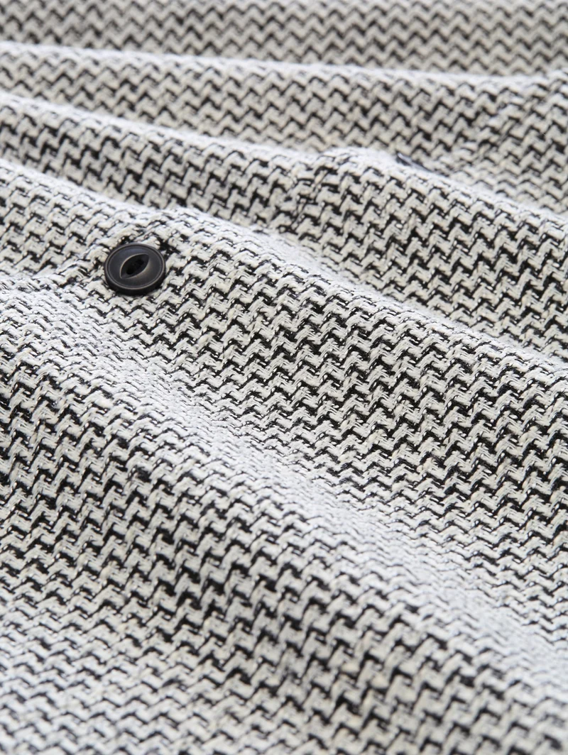 heavy structured overshirt, black white structure