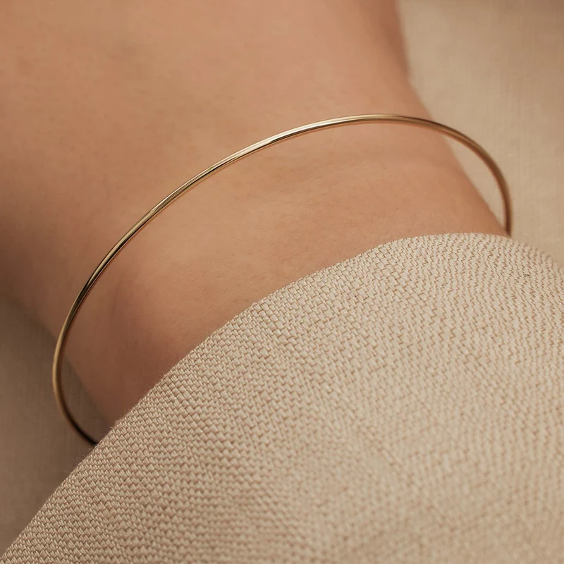 Isabel Bernard Cour d'Honneur Adora 14 Karat | Gold Bangle IB320109
