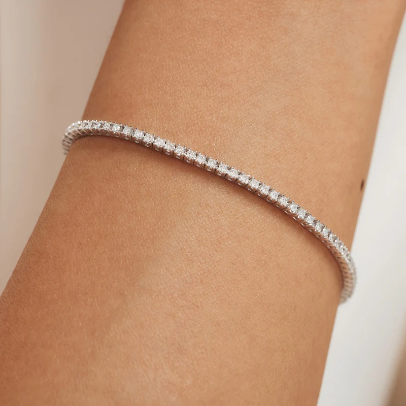 Isabel Bernard De la Paix Madeline 14 Karat | Weißgold Tennis Armband | Diamant 1.08 Karat | IBD320006