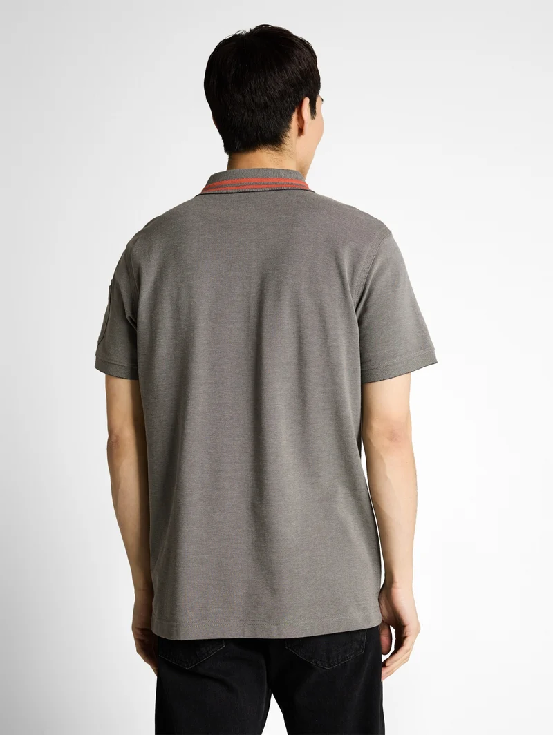detailed polo, olive green grey two tone