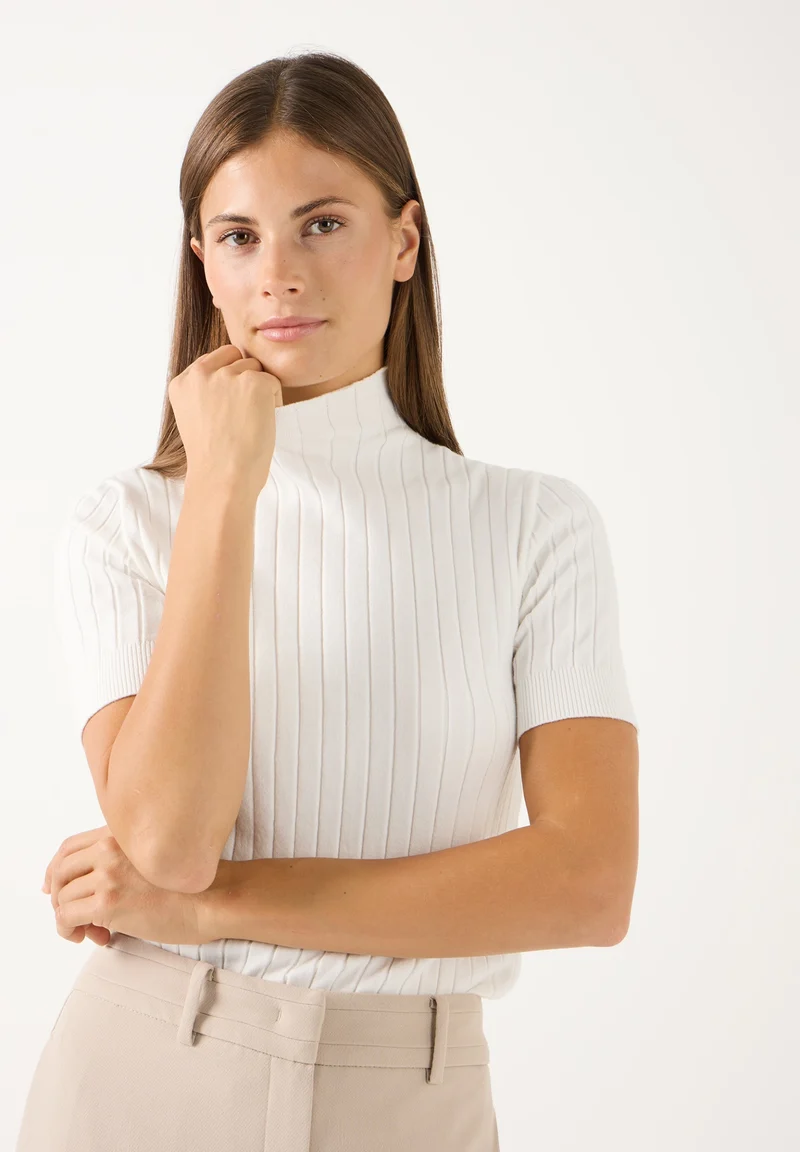 Pullover with Turtleneck, off white