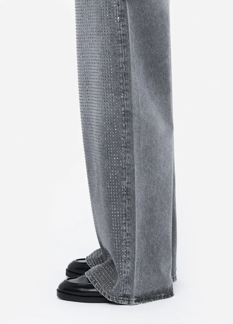 Studded baggy jeans
