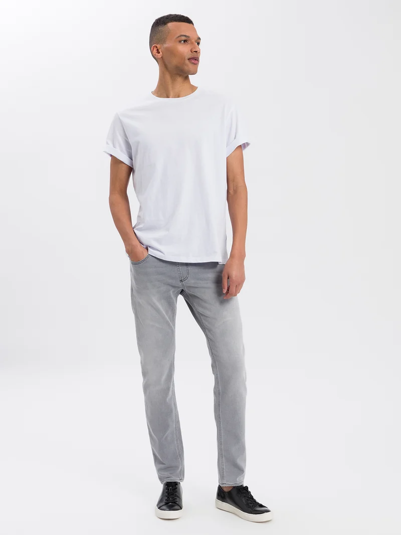 JIMI | HERREN JEANS