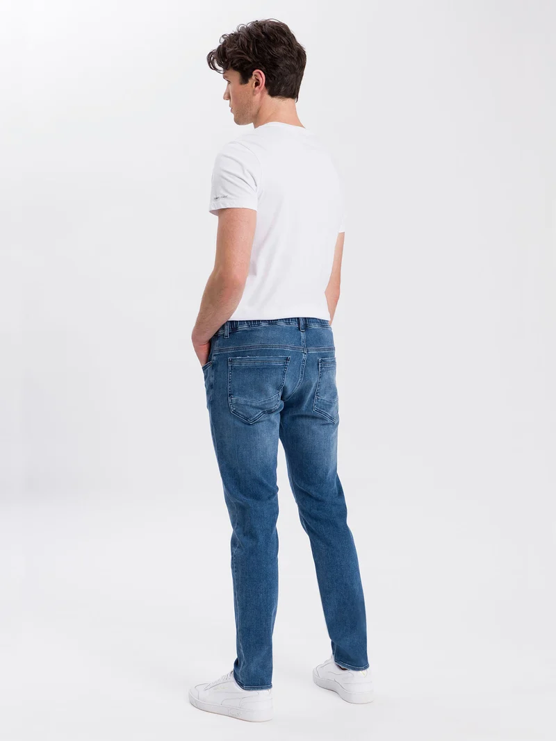 JIMI | HERREN JEANS