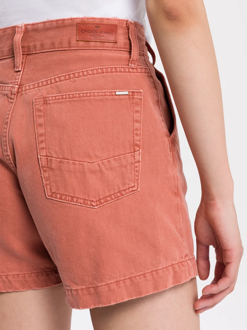 PLEATED CHINO SHORT | DAMEN SHORTS