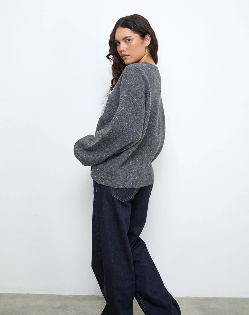 Namari-Pullover aus grauem Strick mit 86er-Motiv